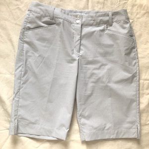 Callaway golf shorts. Wm 10. Tan/white Pinstripe